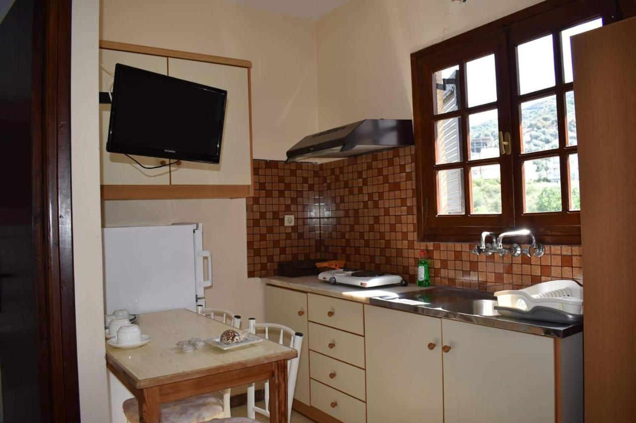 Iliotropio Studios Loutra Edipsou  Exteriér fotografie